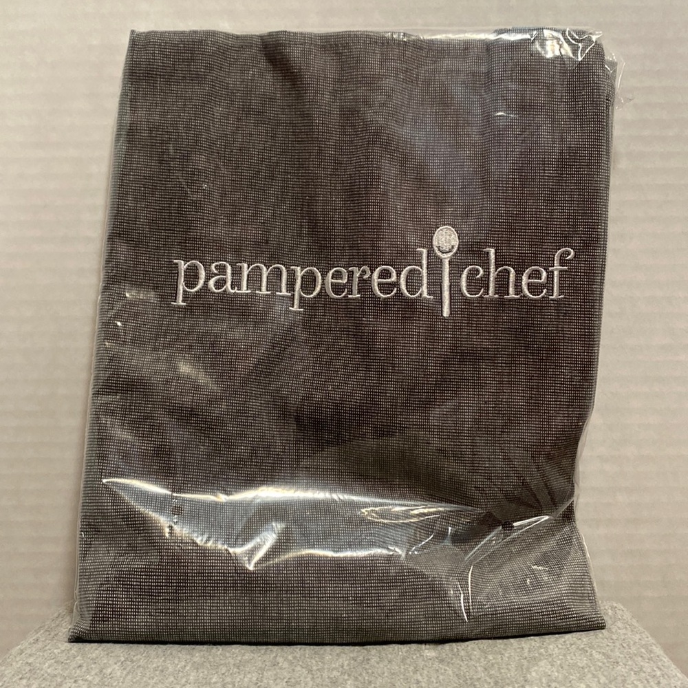 💥NEW💥Pampered Chef Apron